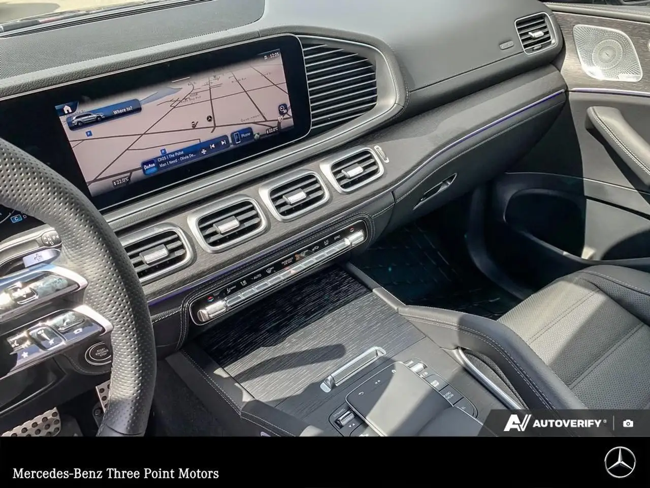 Mercedes-Benz GLS снимка Mercedes-Benz GLS