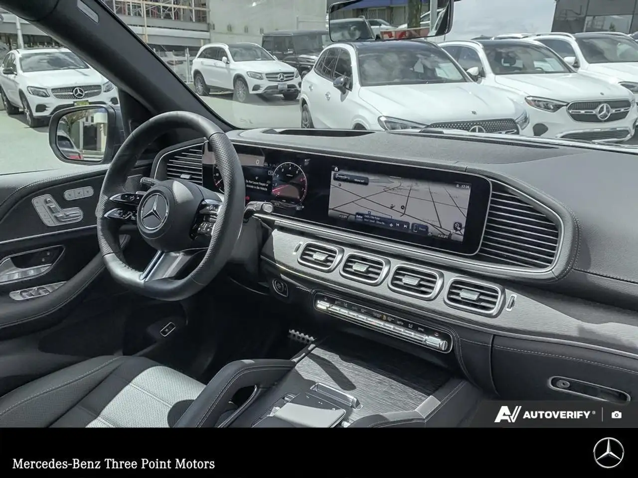 Mercedes-Benz GLS снимка Mercedes-Benz GLS