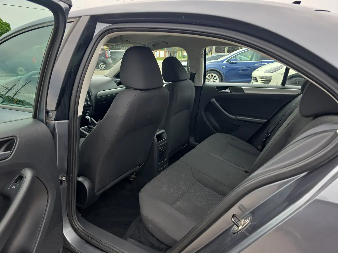 Volkswagen Jetta photo Volkswagen Jetta