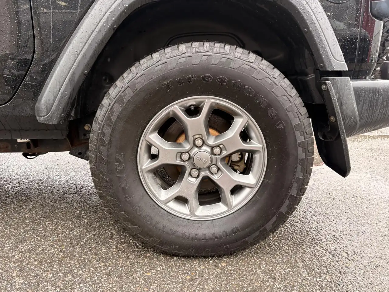 Jeep Wrangler снимка Jeep Wrangler