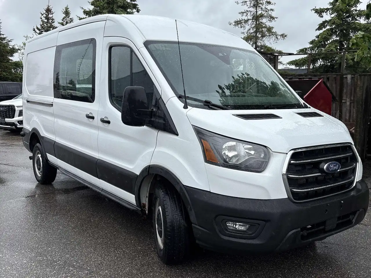 Ford Transit Cargo Van снимка Ford Transit Cargo Van