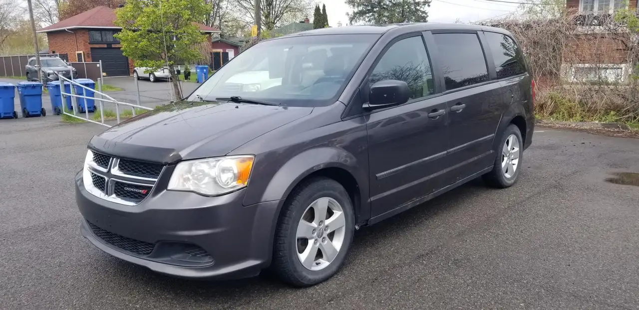 Dodge Grand Caravan photo Dodge Grand Caravan