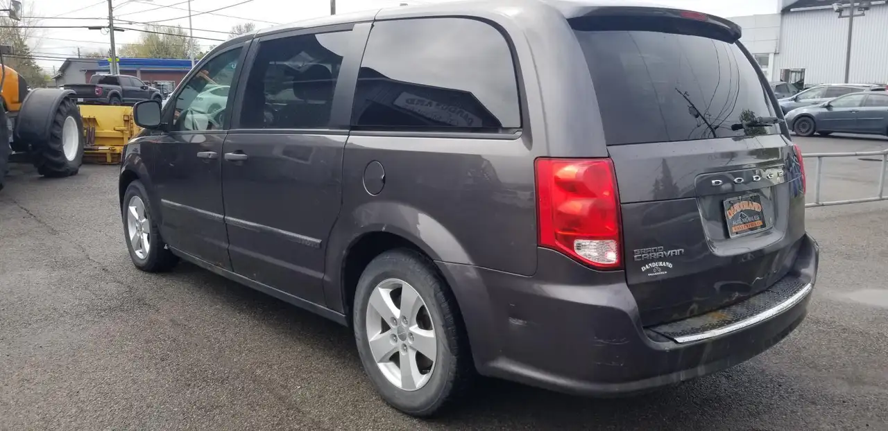 Dodge Grand Caravan photo Dodge Grand Caravan