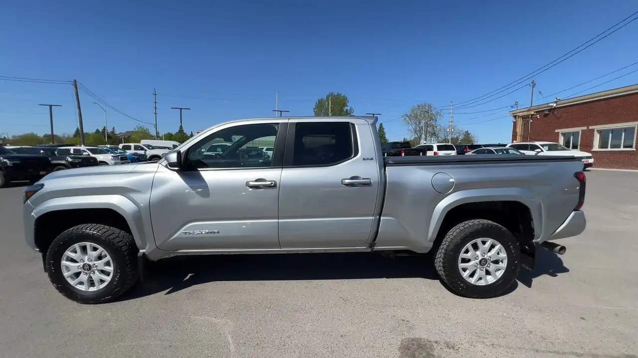 Toyota Tacoma снимка Toyota Tacoma