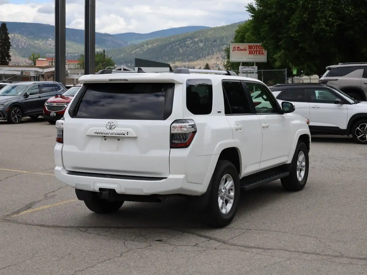 Toyota 4-Runner photo Toyota 4-Runner