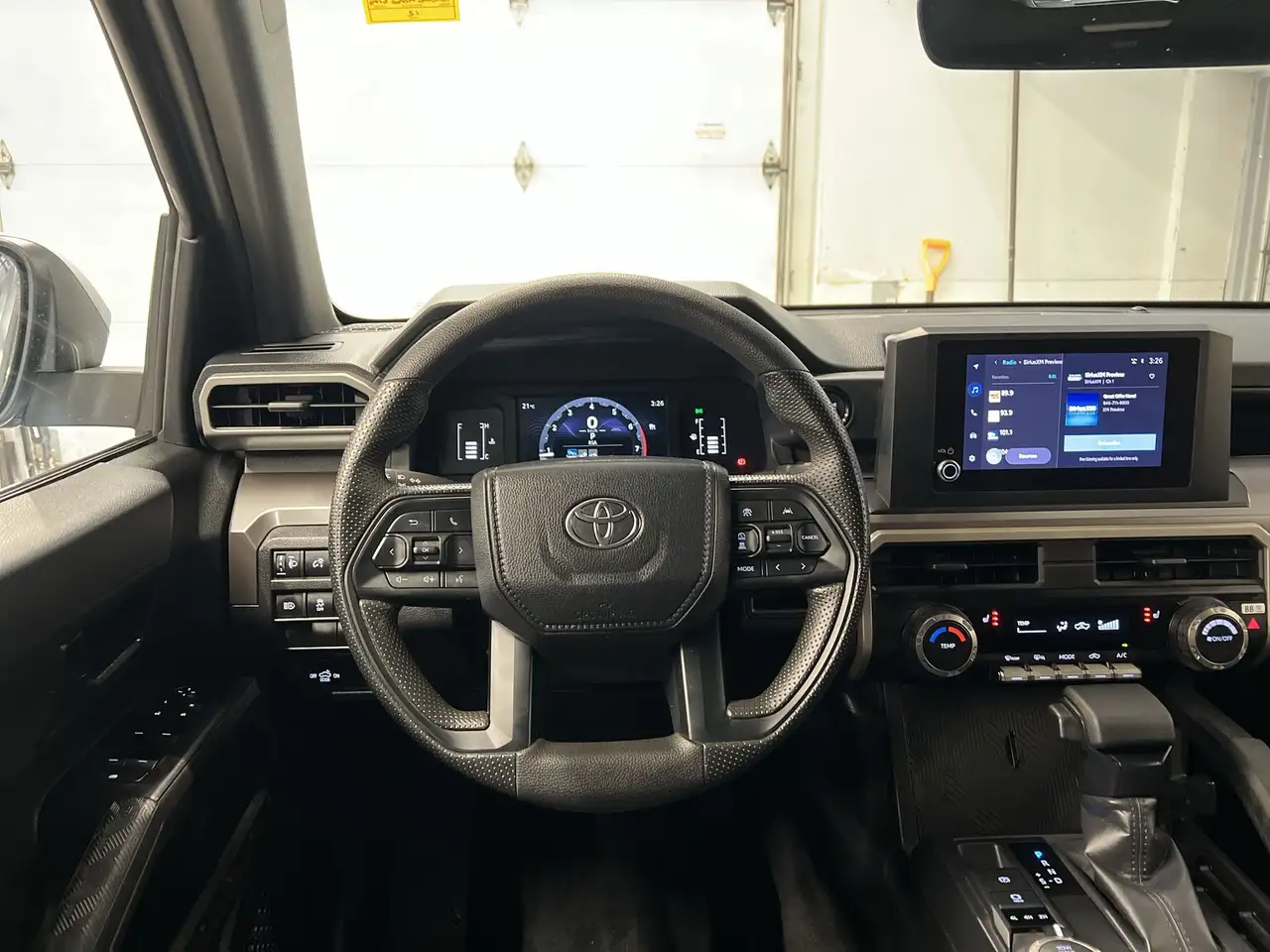 Toyota Tacoma снимка Toyota Tacoma