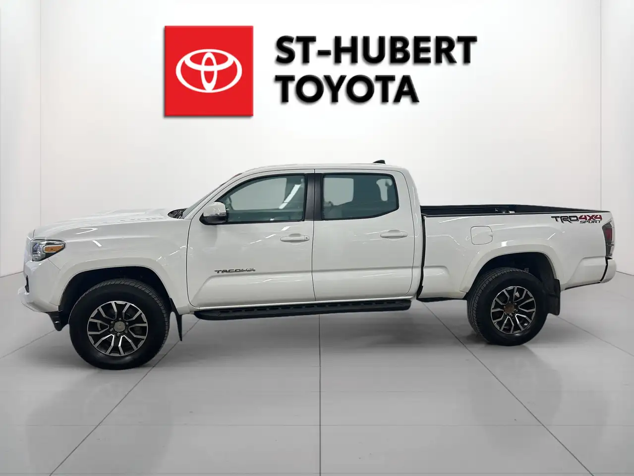 Toyota Tacoma снимка Toyota Tacoma