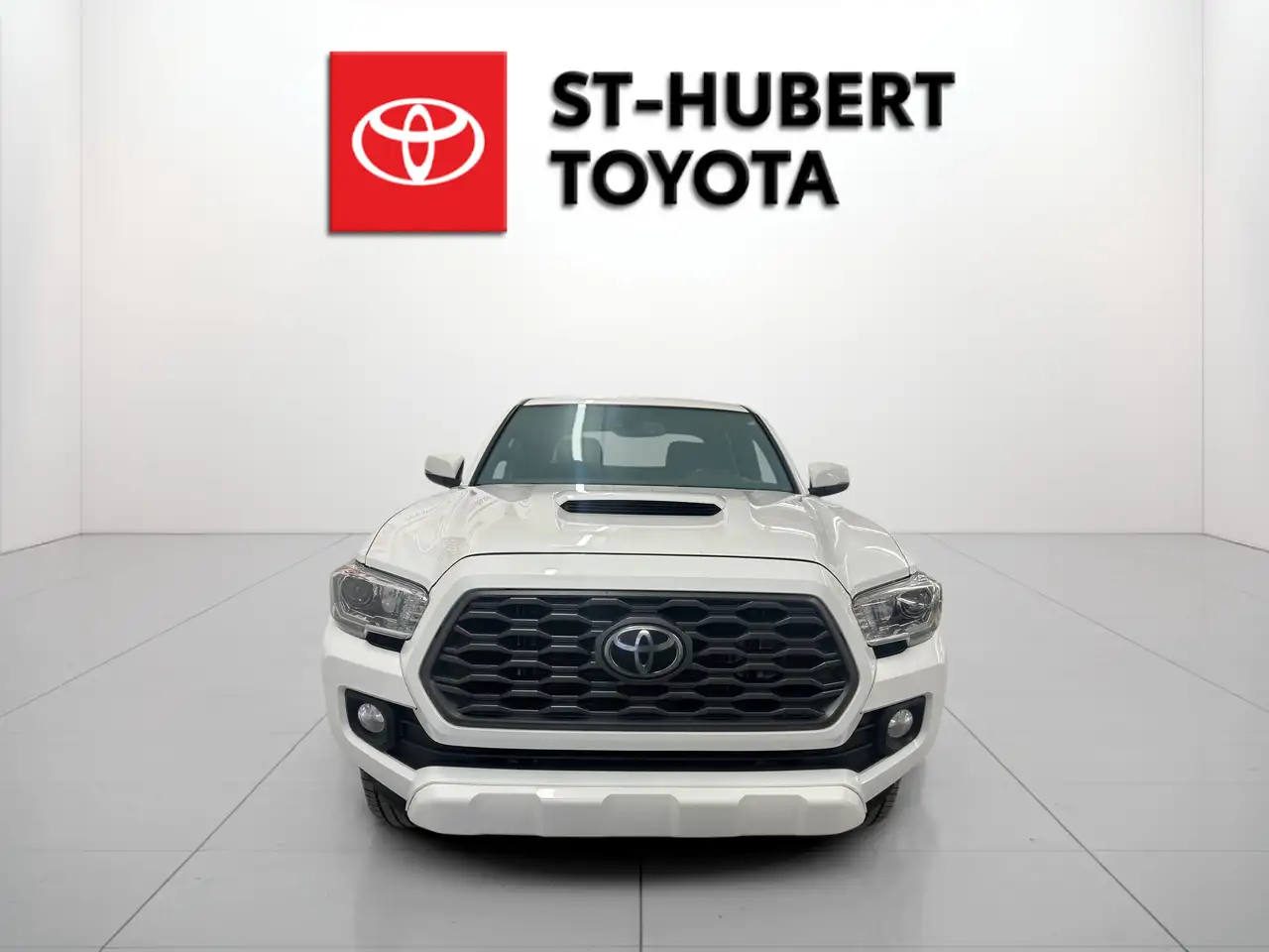 Toyota Tacoma снимка Toyota Tacoma