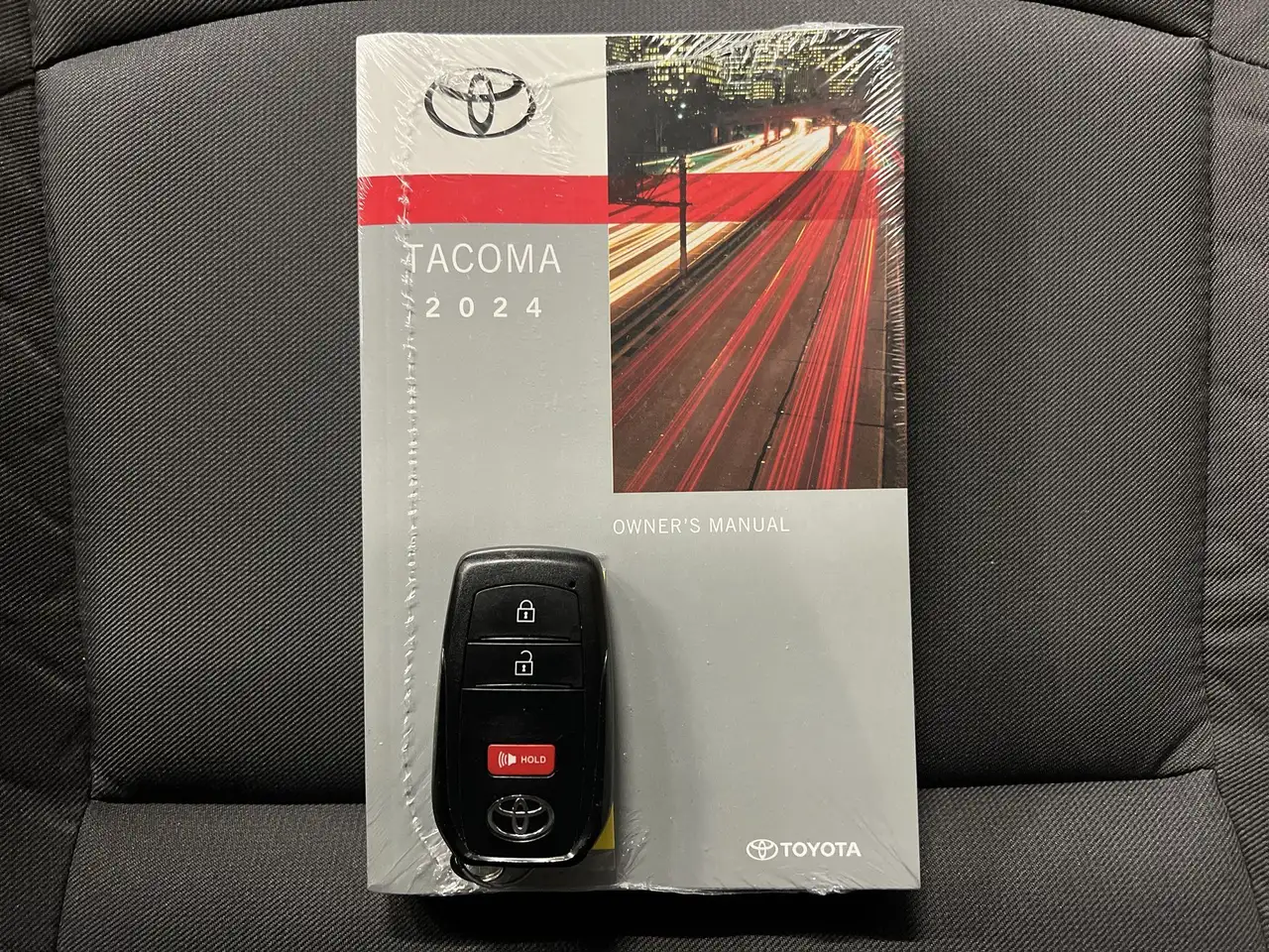 Toyota Tacoma снимка Toyota Tacoma