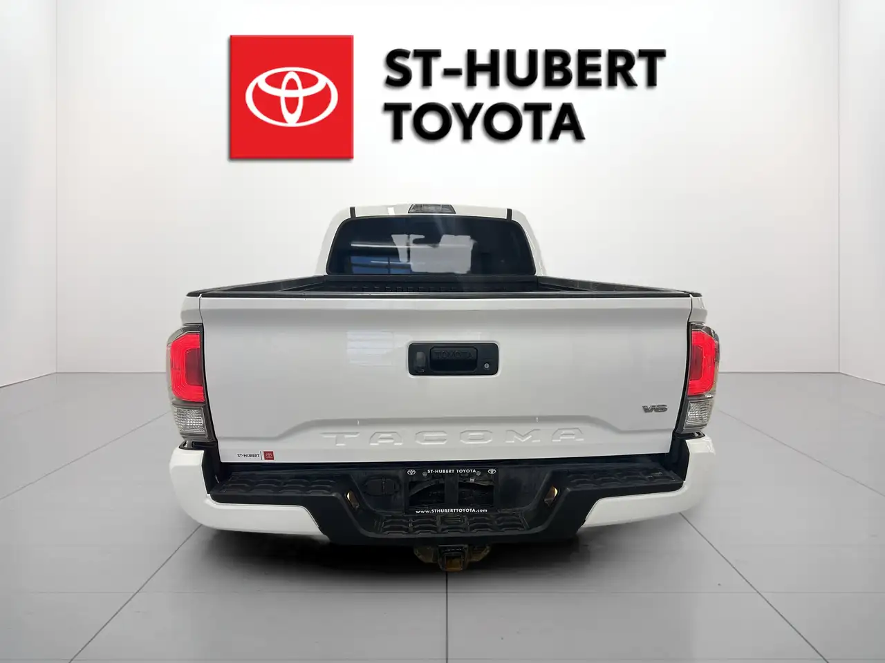 Toyota Tacoma снимка Toyota Tacoma