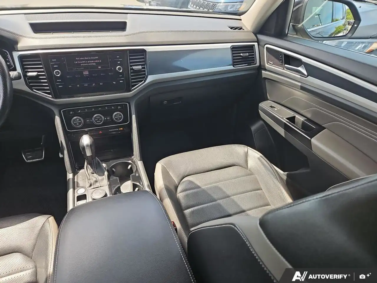 Volkswagen Atlas снимка Volkswagen Atlas