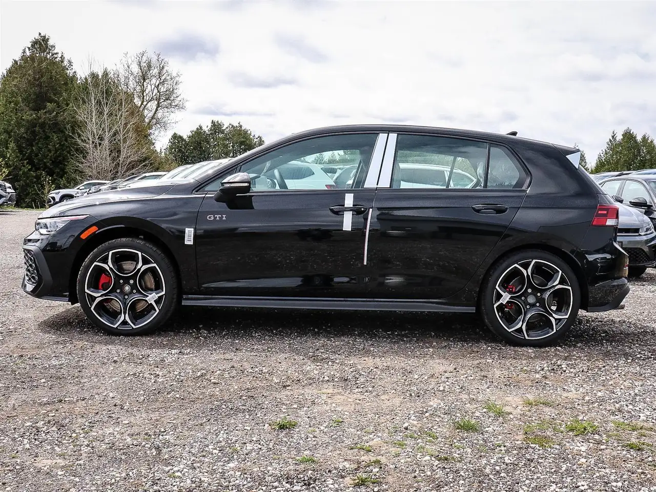 Volkswagen Golf GTI снимка Volkswagen Golf GTI