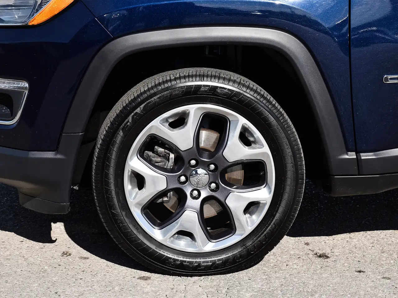 Jeep Compass снимка Jeep Compass