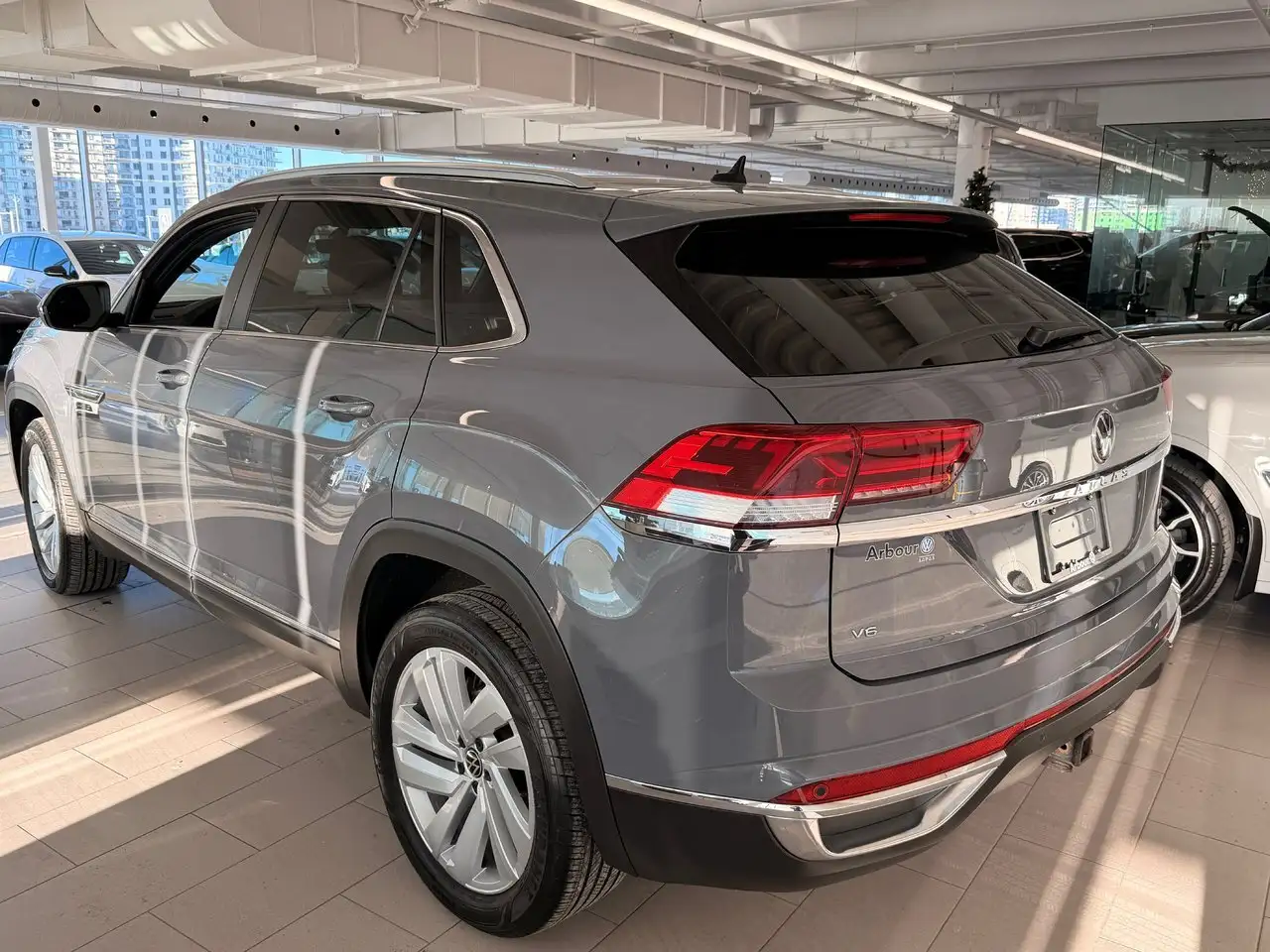 Volkswagen Atlas снимка Volkswagen Atlas