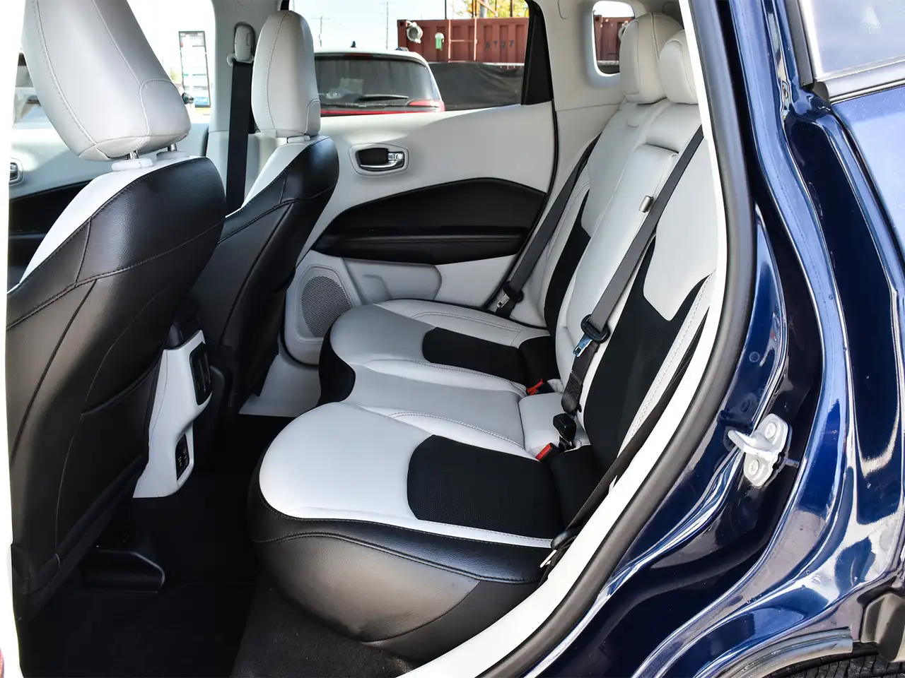 Jeep Compass снимка Jeep Compass