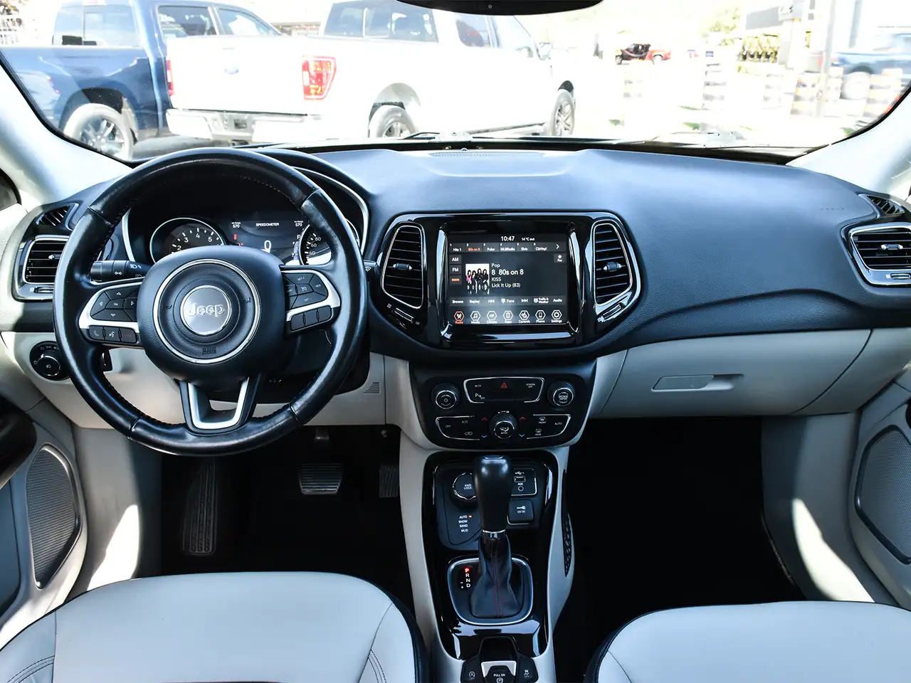Jeep Compass снимка Jeep Compass