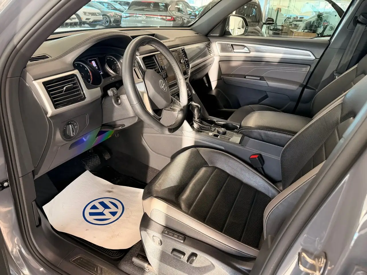 Volkswagen Atlas снимка Volkswagen Atlas