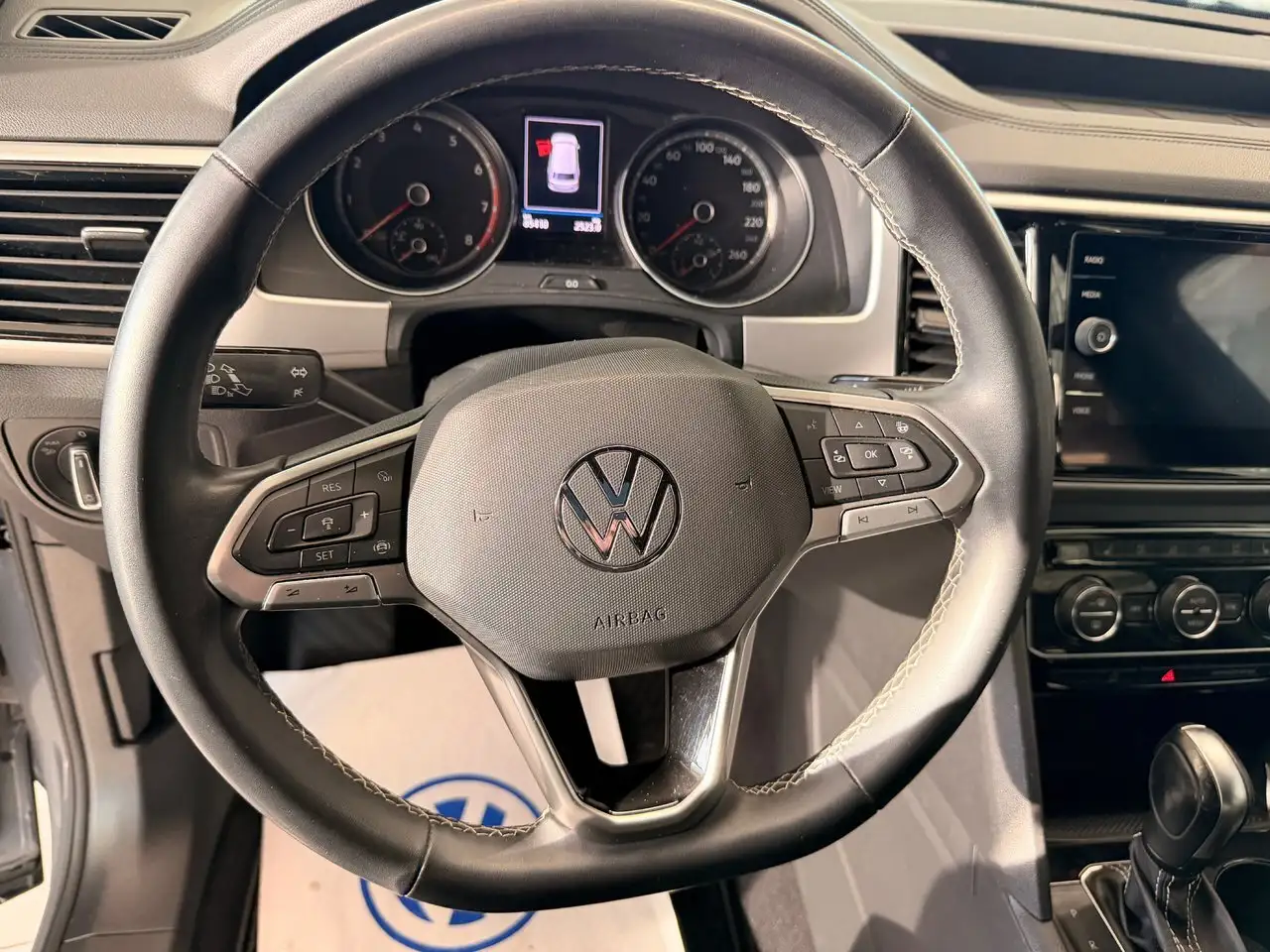 Volkswagen Atlas снимка Volkswagen Atlas