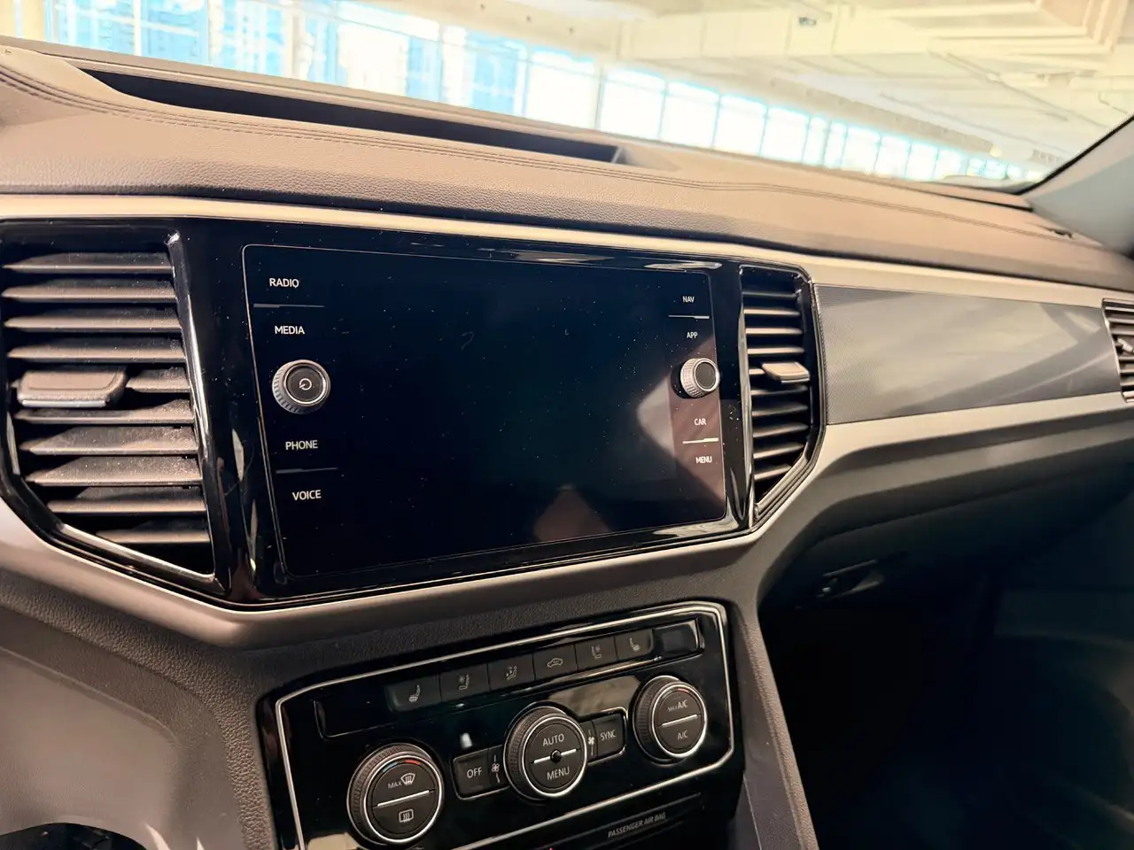 Volkswagen Atlas снимка Volkswagen Atlas