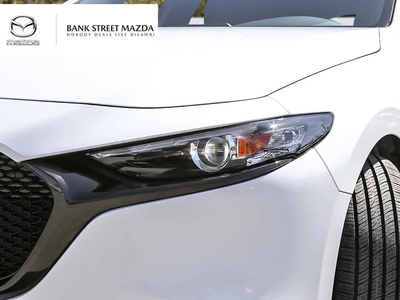 Mazda 3 снимка Mazda 3