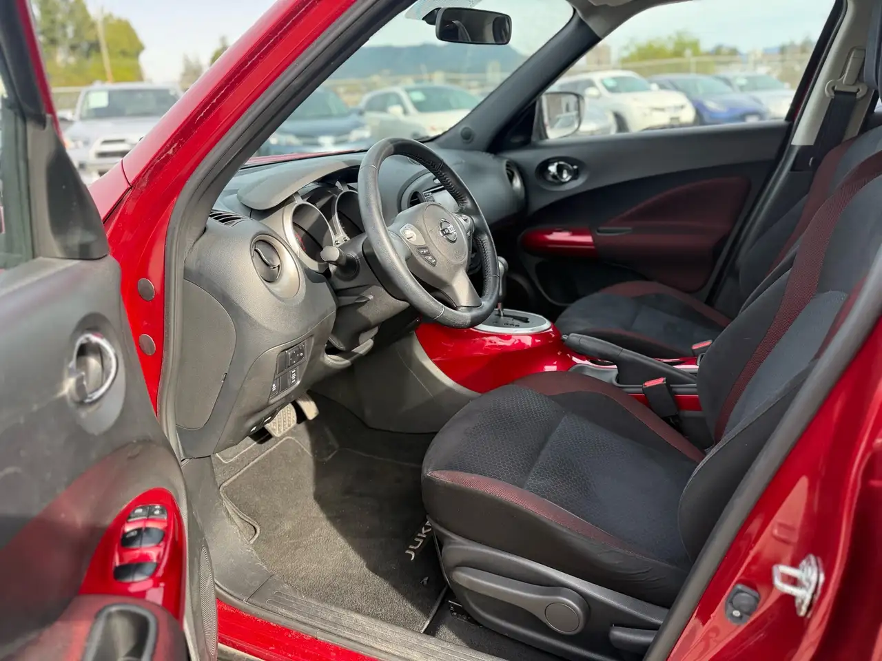 Nissan Juke снимка Nissan Juke