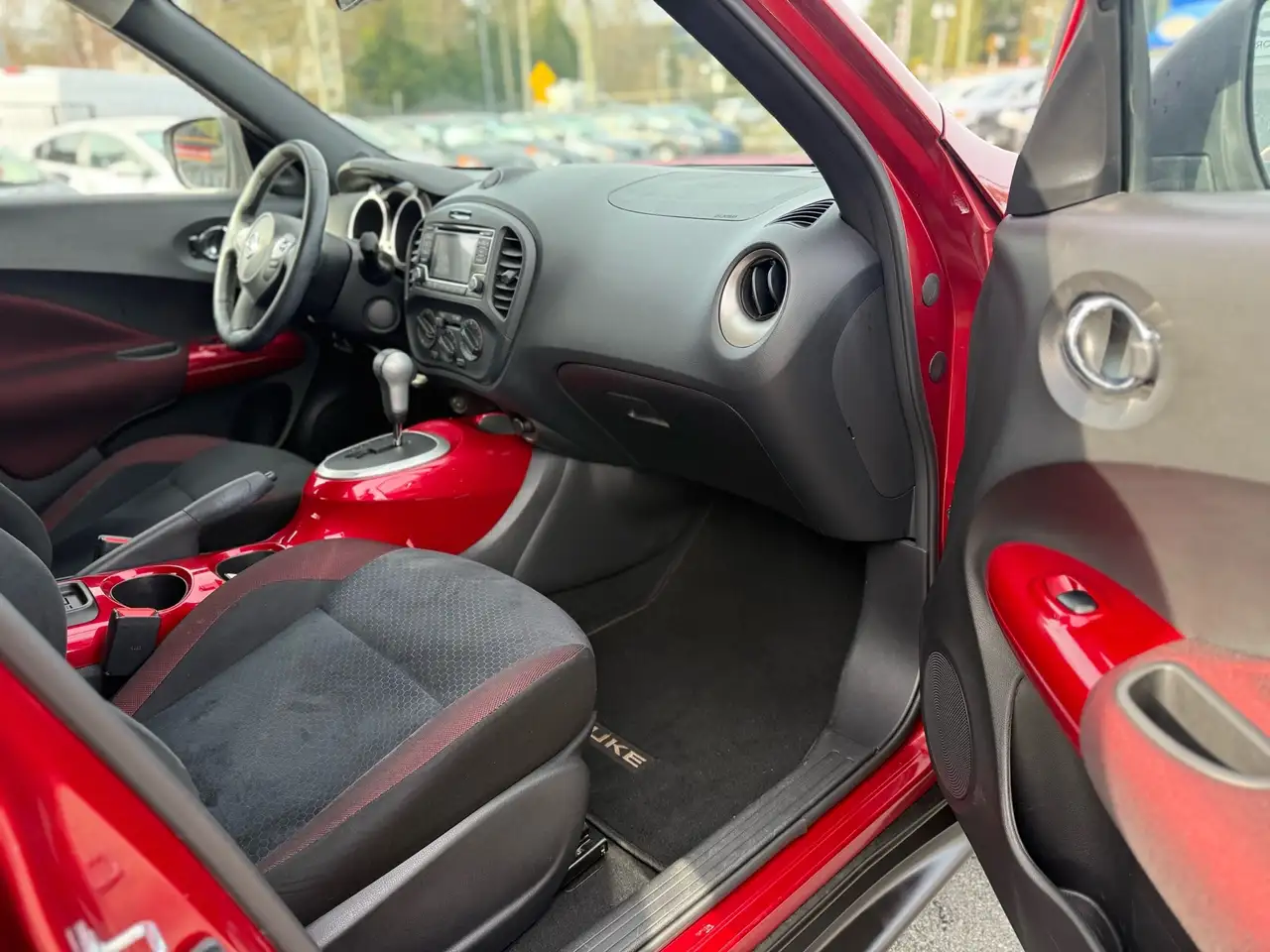 Nissan Juke снимка Nissan Juke