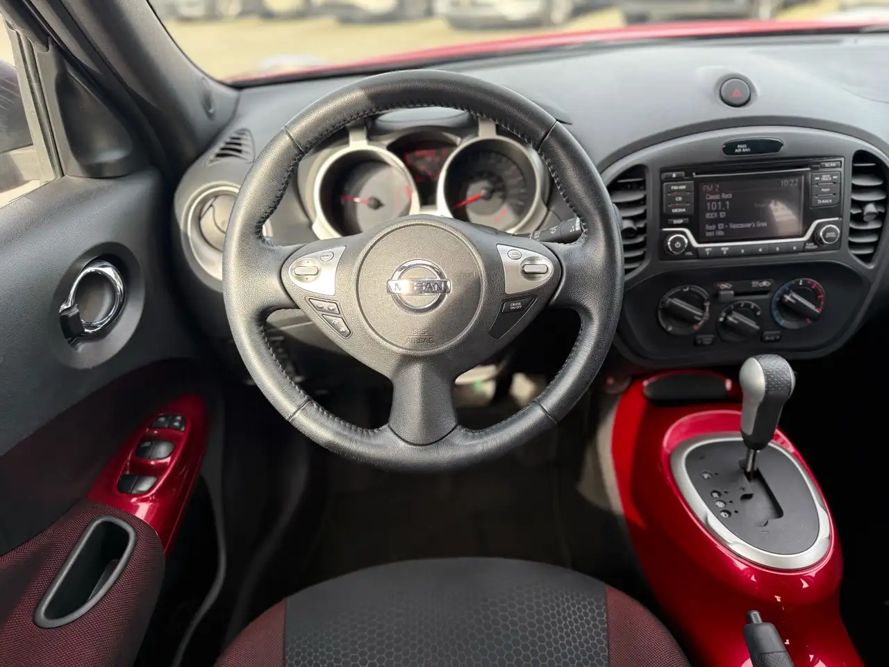 Nissan Juke снимка Nissan Juke