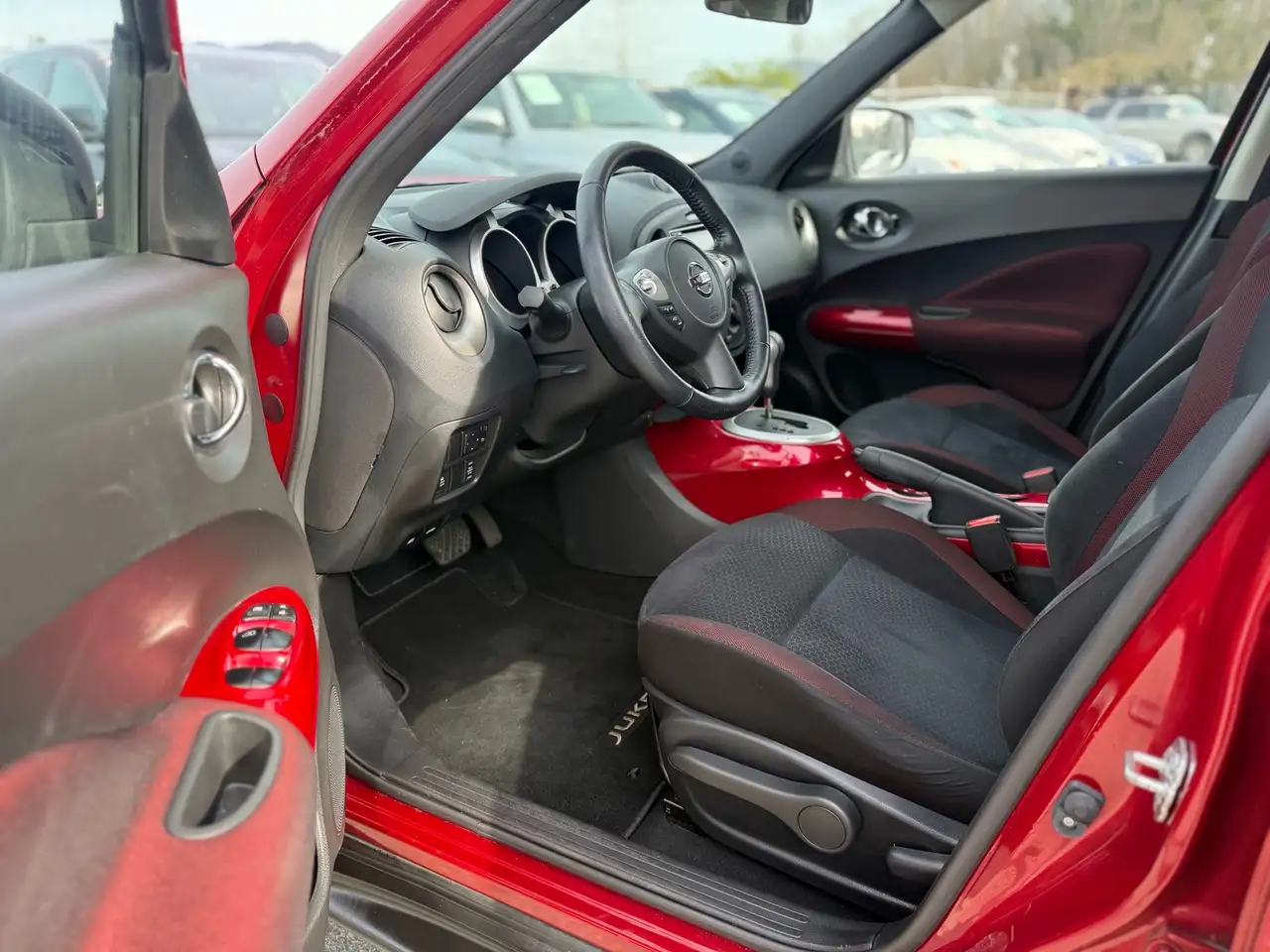 Nissan Juke снимка Nissan Juke