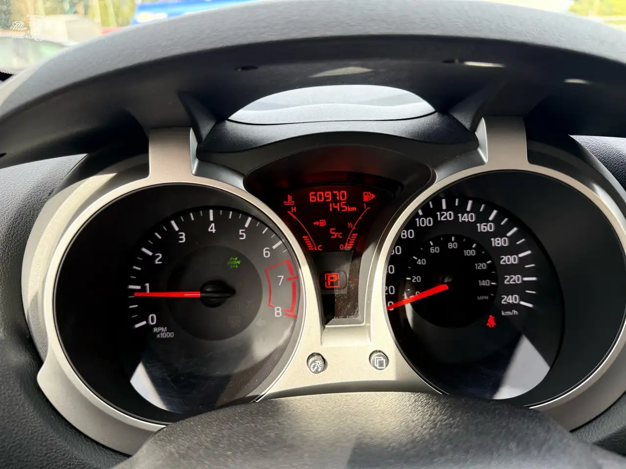 Nissan Juke снимка Nissan Juke