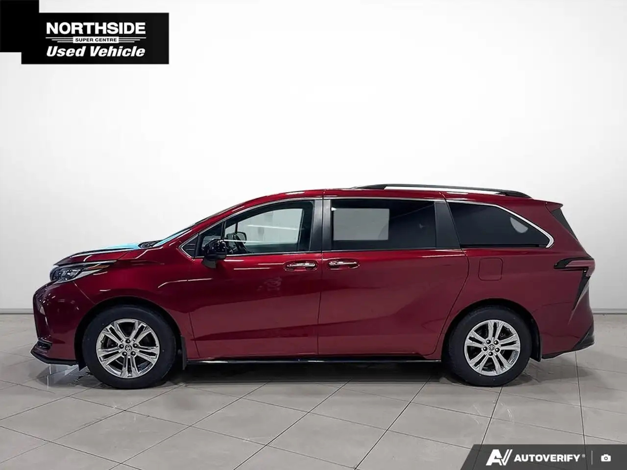 Toyota Sienna снимка Toyota Sienna