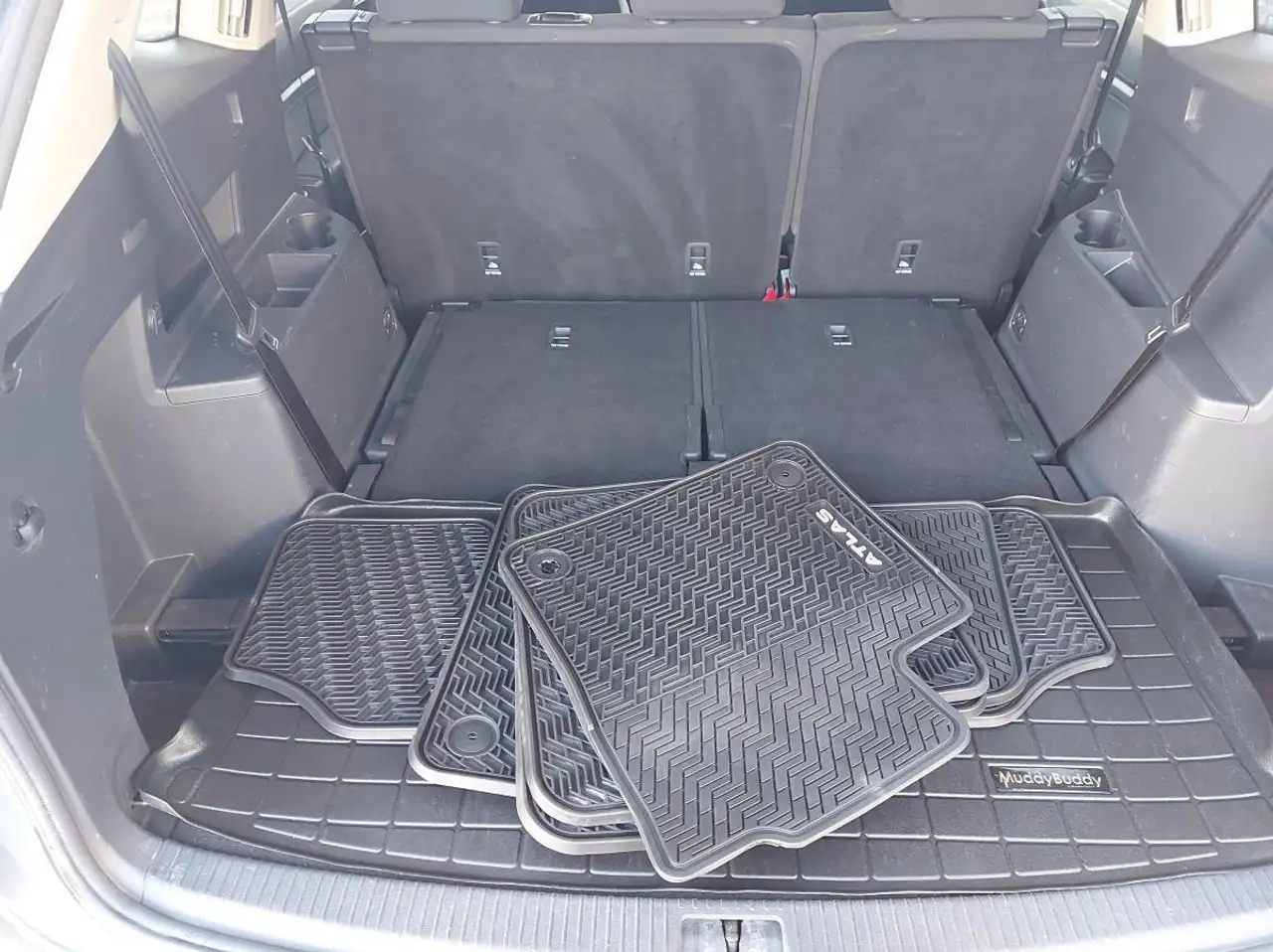 Volkswagen Atlas снимка Volkswagen Atlas