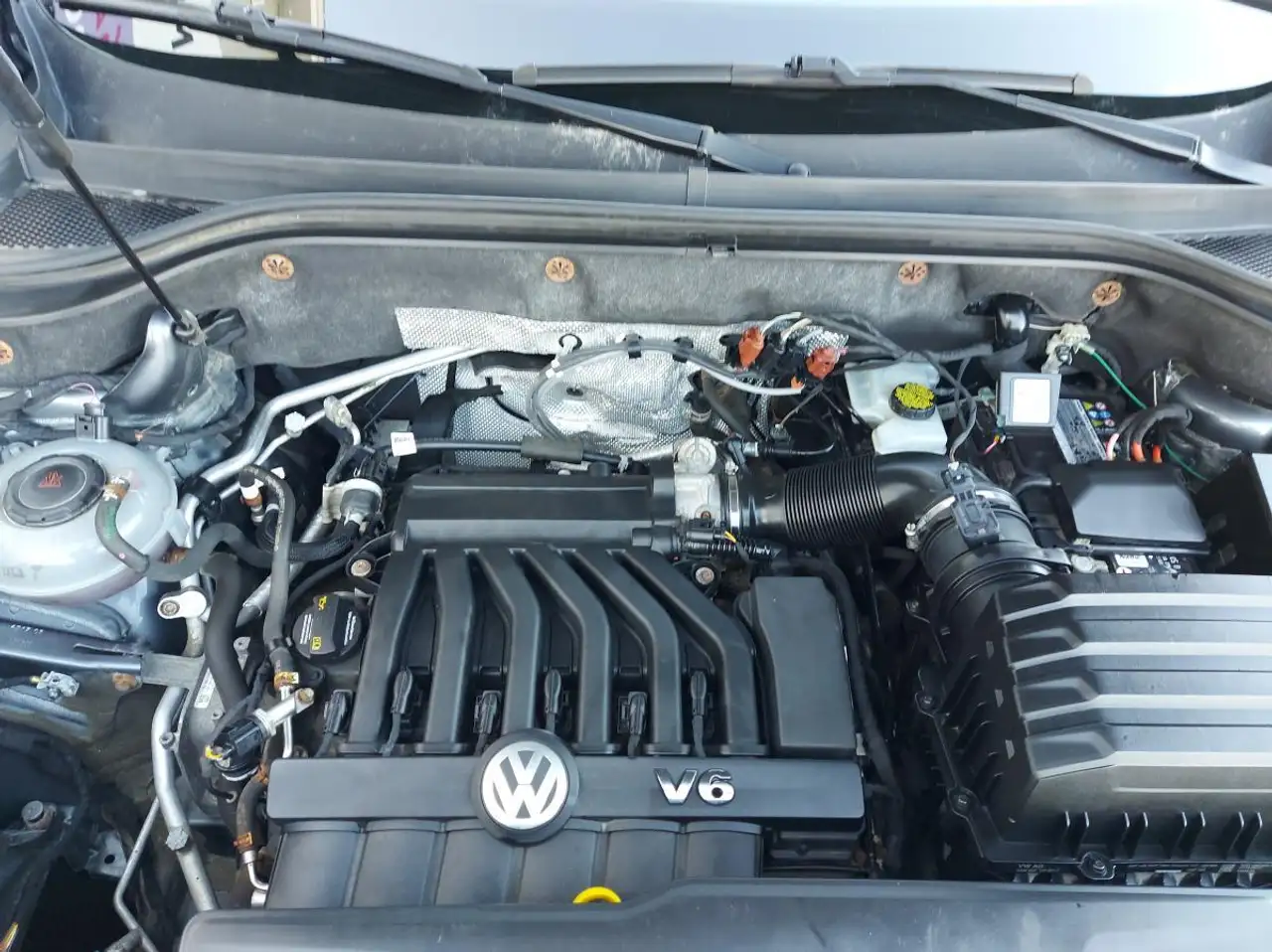 Volkswagen Atlas снимка Volkswagen Atlas