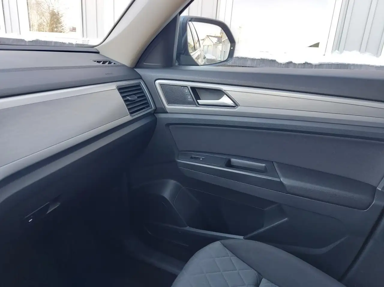 Volkswagen Atlas снимка Volkswagen Atlas