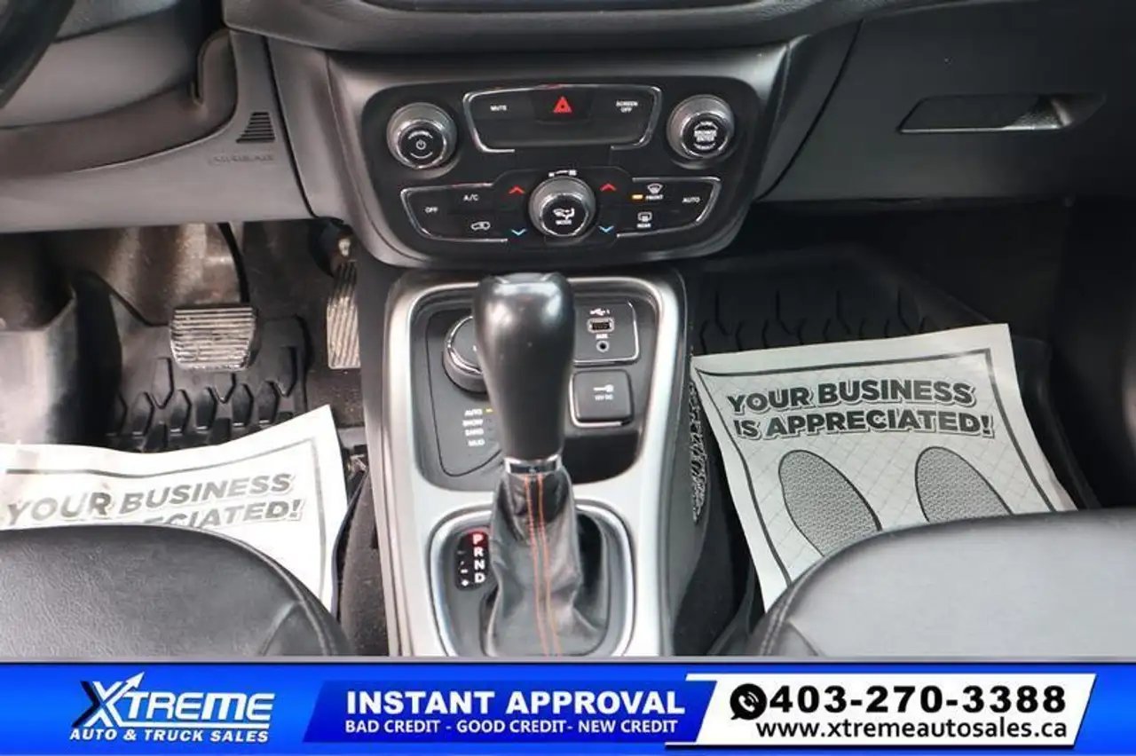 Jeep Compass photo Jeep Compass
