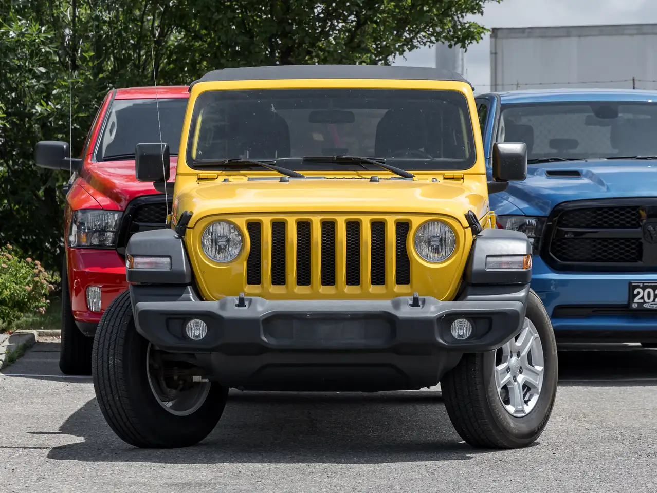 Jeep Wrangler снимка Jeep Wrangler