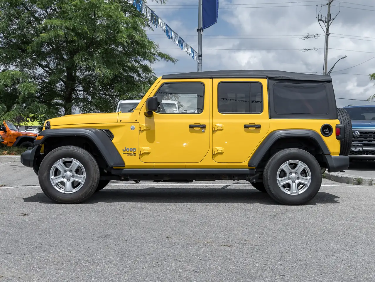Jeep Wrangler снимка Jeep Wrangler