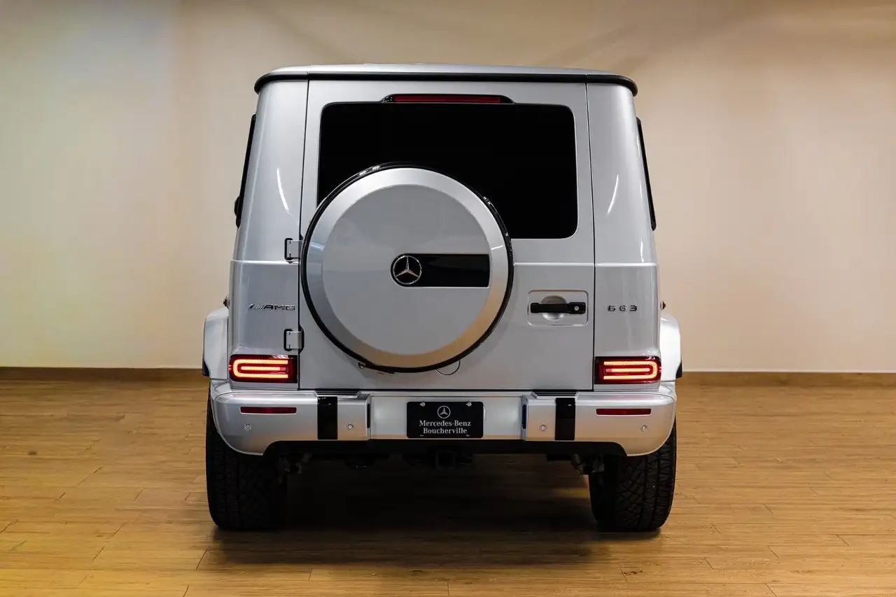Mercedes-Benz G-Class снимка Mercedes-Benz G-Class