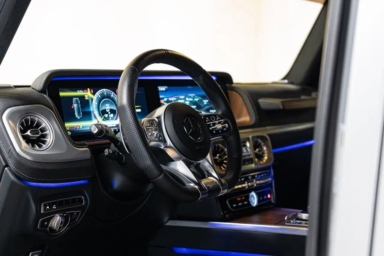 Mercedes-Benz G-Class снимка Mercedes-Benz G-Class