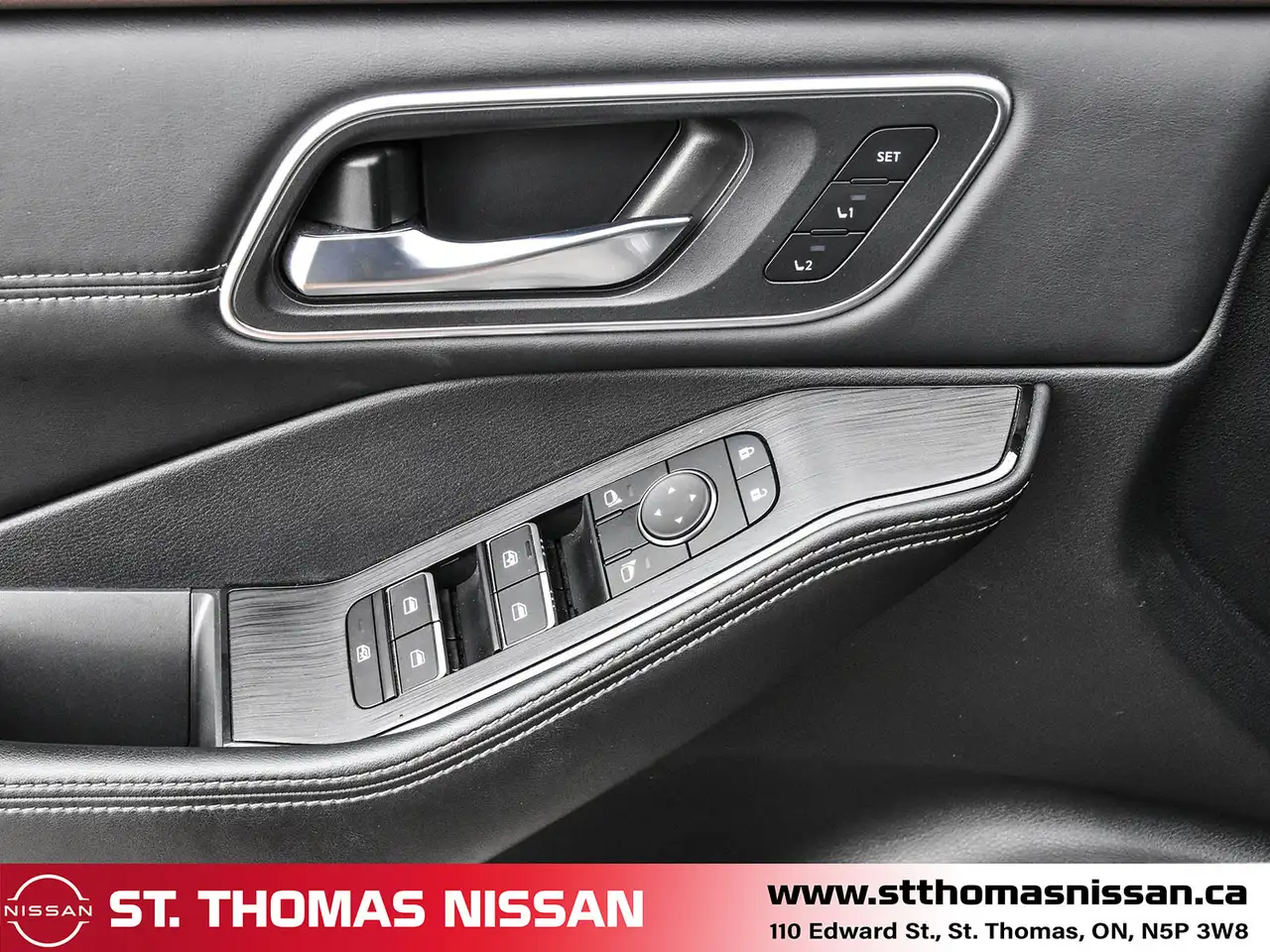 Nissan Rogue fotografie Nissan Rogue