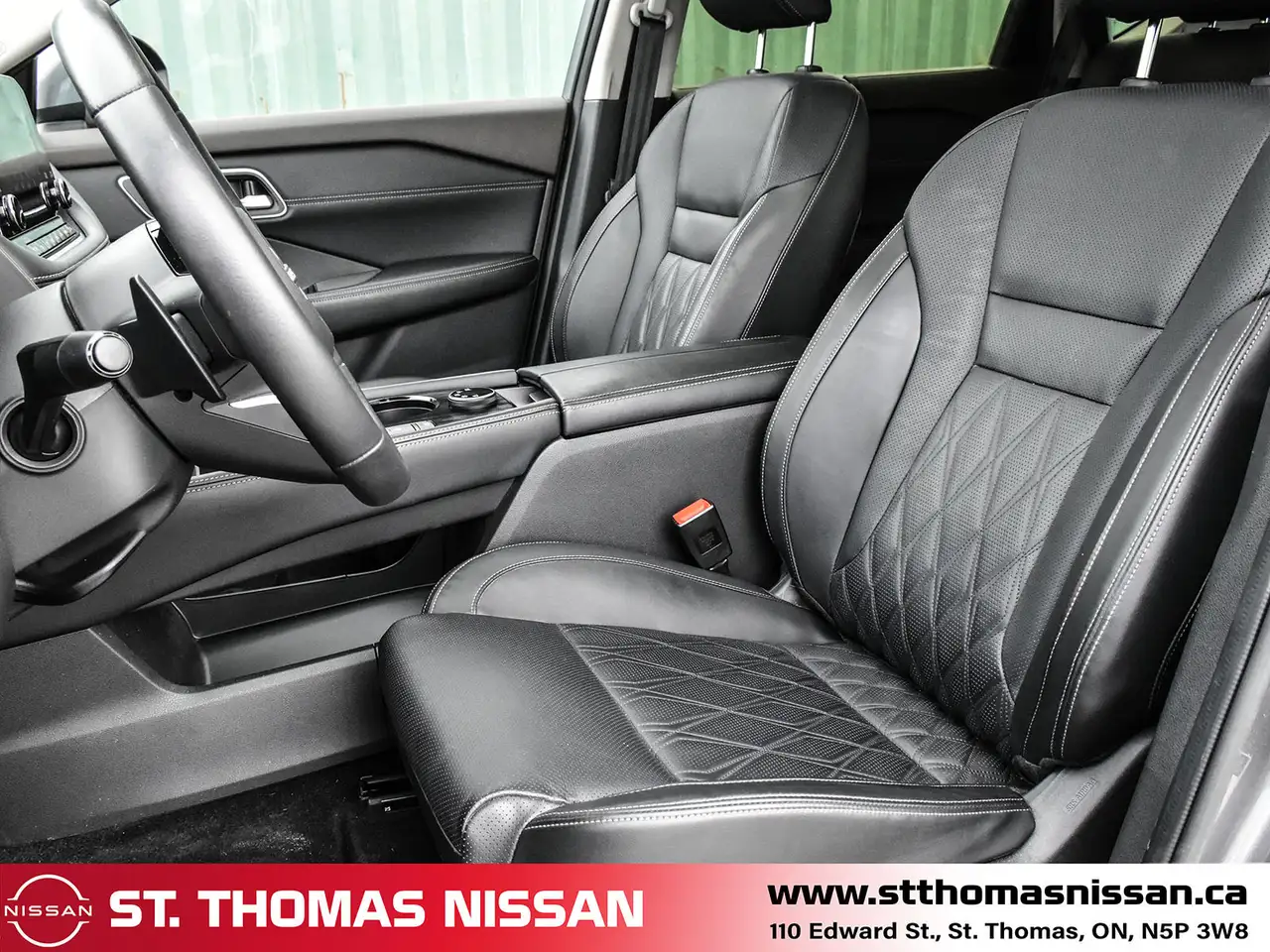 Nissan Rogue fotografie Nissan Rogue