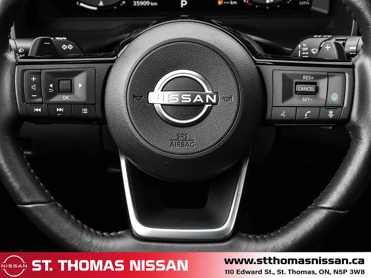 Nissan Rogue fotografie Nissan Rogue