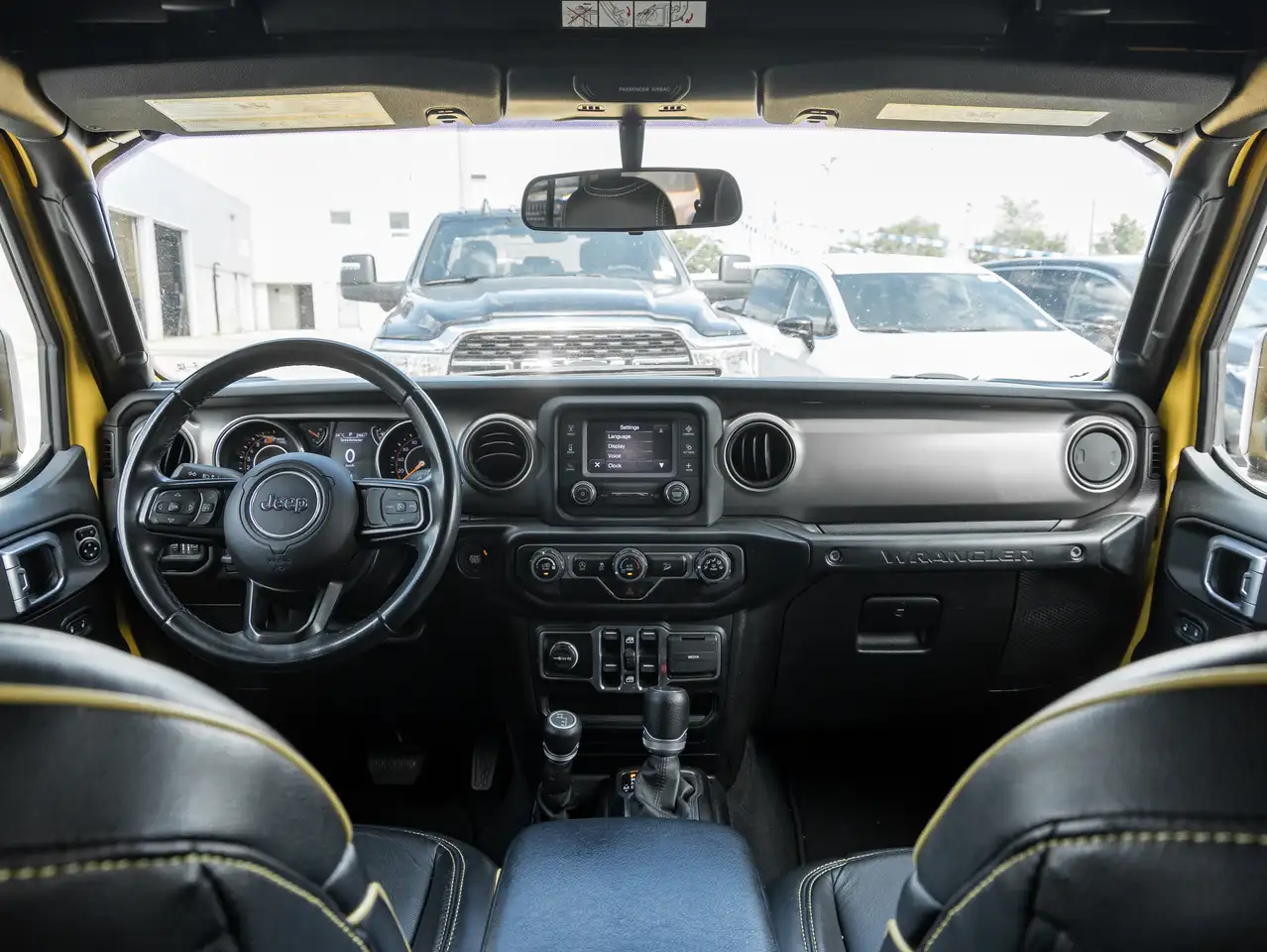 Jeep Wrangler снимка Jeep Wrangler