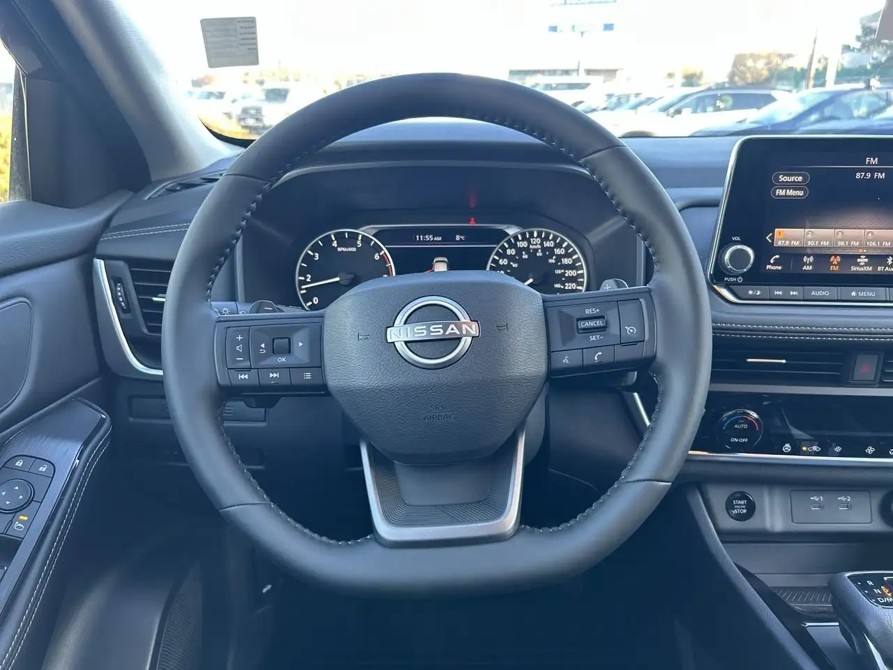 Nissan Rogue fotografie Nissan Rogue