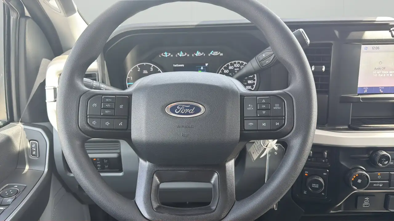 Ford F 350 fotografie Ford F 350