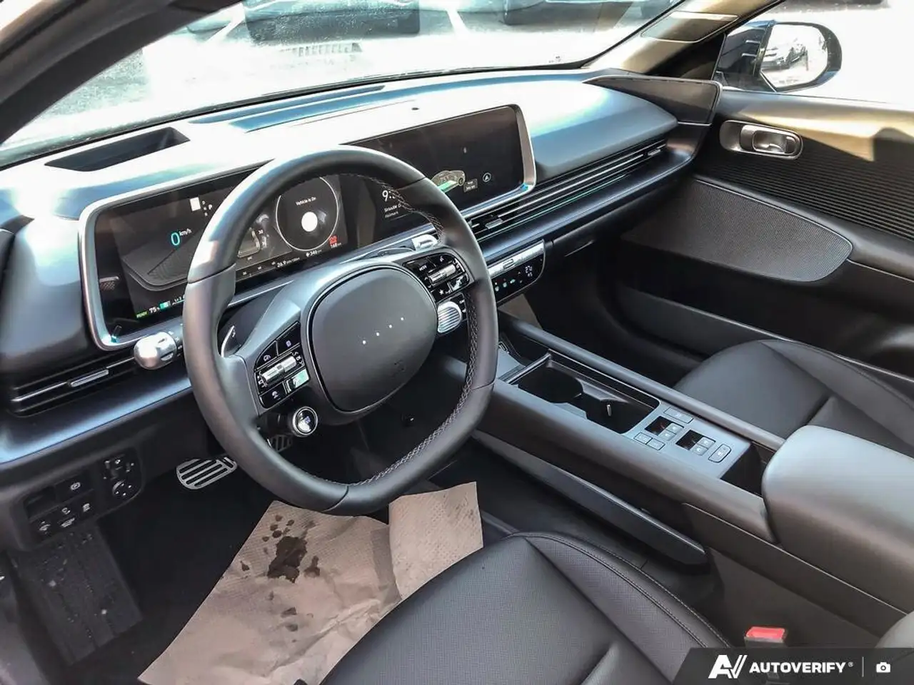 Hyundai IONIQ 6 снимка Hyundai IONIQ 6