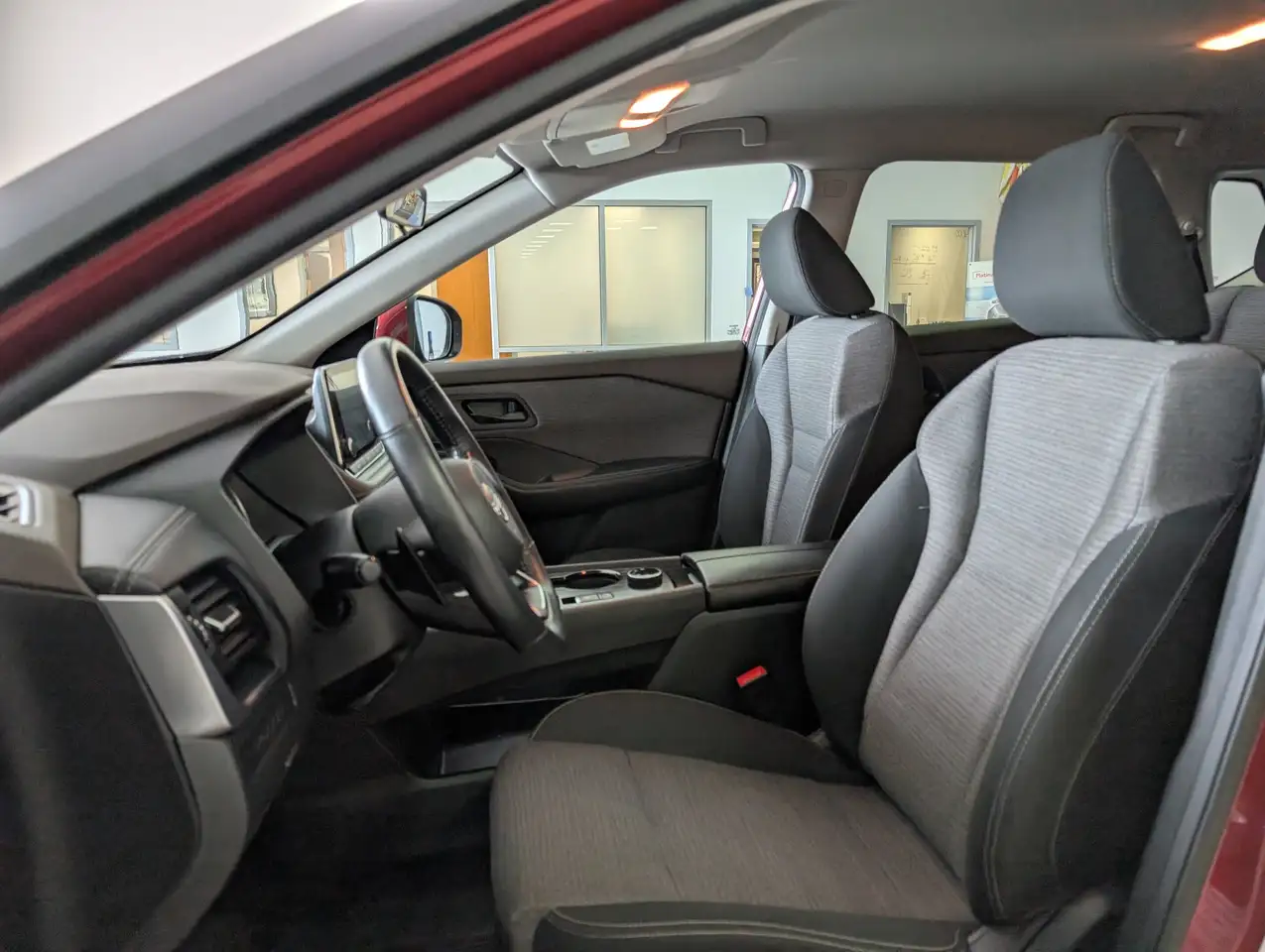 Nissan Rogue photo Nissan Rogue