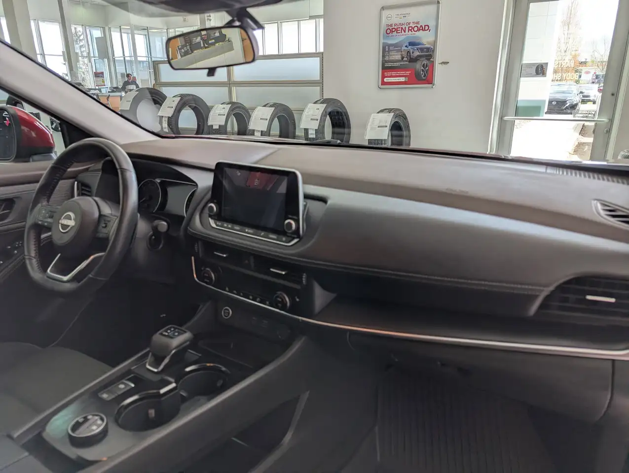 Nissan Rogue photo Nissan Rogue