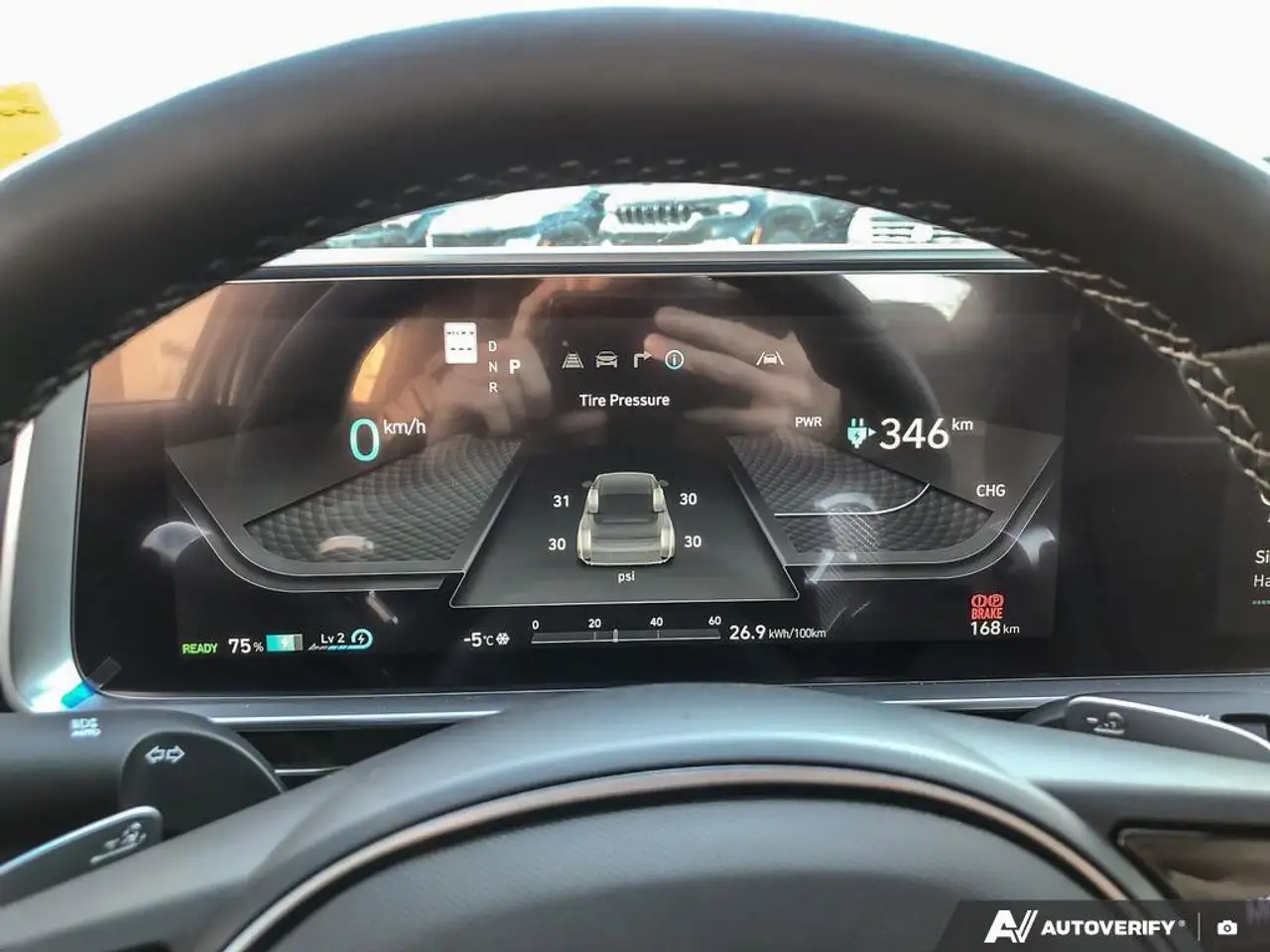 Hyundai IONIQ 6 снимка Hyundai IONIQ 6