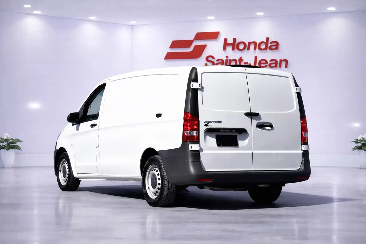Mercedes-Benz Metris Cargo Van снимка Mercedes-Benz Metris Cargo Van