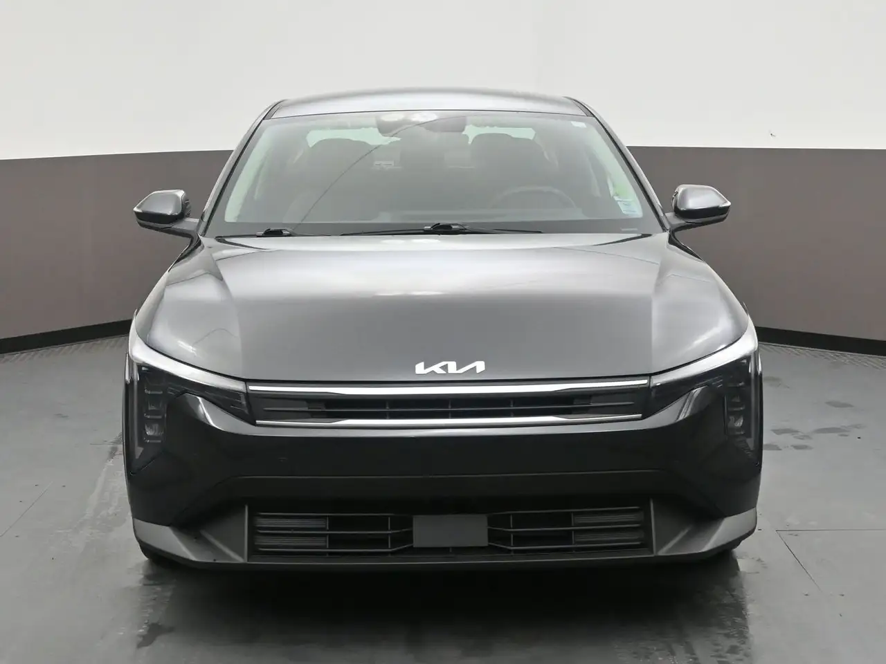 Kia K4 снимка Kia K4